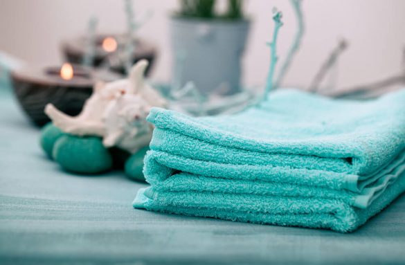 Como desencardir toalhas de banho coloridas
